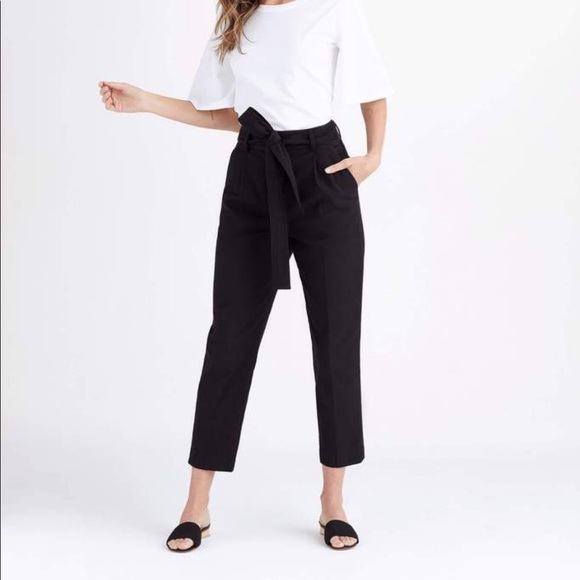 Vetta Pants - VETTA black "Peg" cropped pants